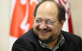 محمد شریعتمداری: در سایه نشستن هم عالمی دارد!/پاستور ندیده‌ها در اندیشه «دولت در سایه»